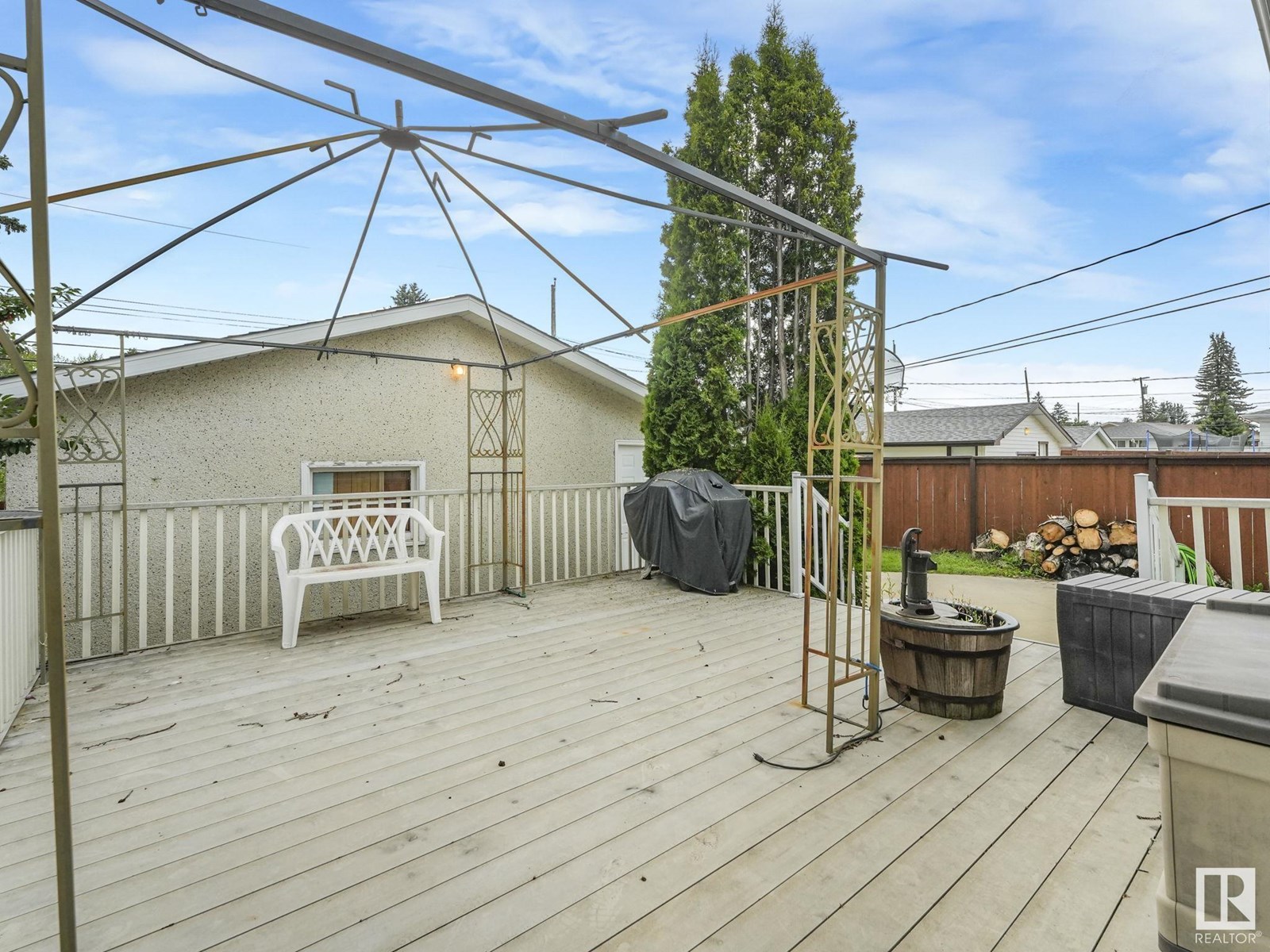 Photo 32 of 8527 134 A Av Nw, Edmonton AB