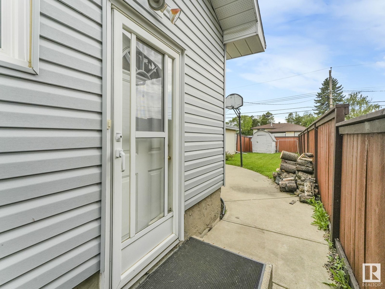 Photo 33 of 8527 134 A Av Nw, Edmonton AB