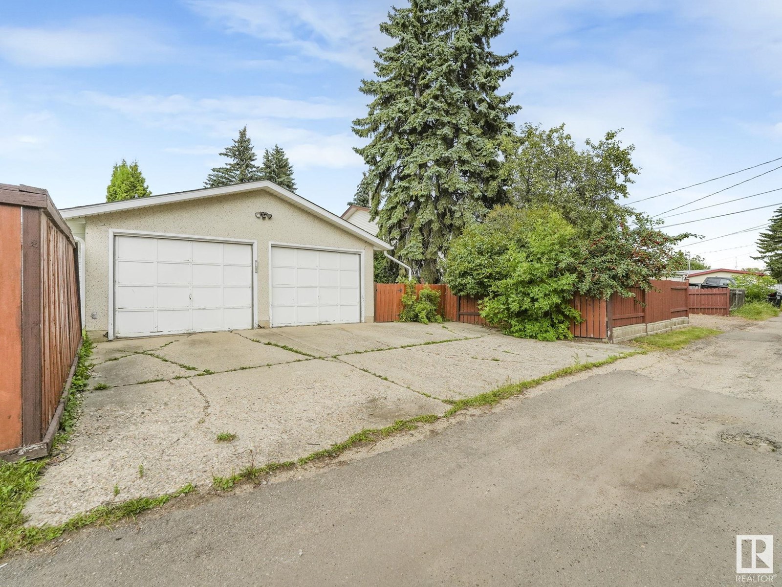 Photo 53 of 8527 134 A Av Nw, Edmonton AB