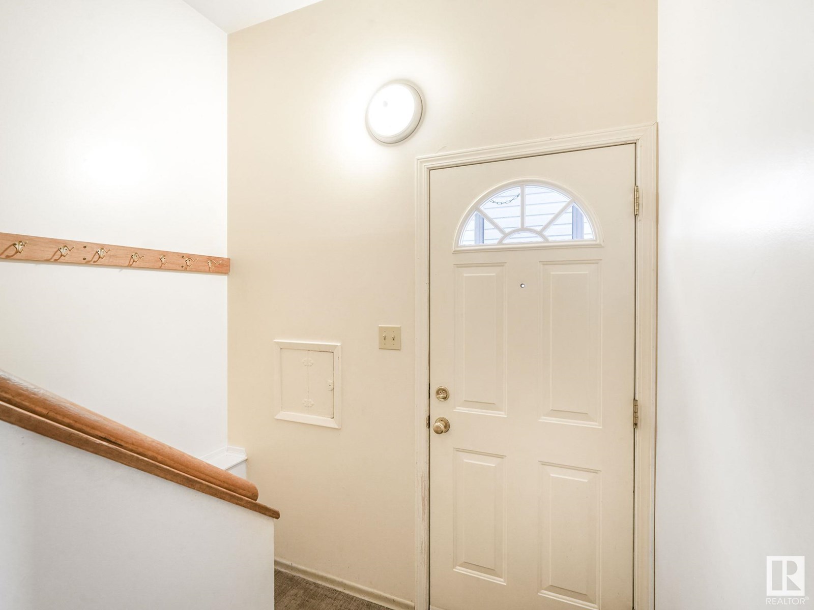 Photo 39 of 8527 134 A Av Nw, Edmonton AB