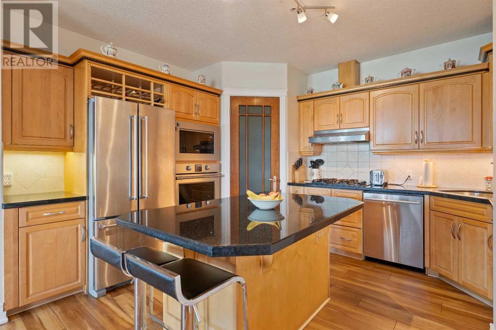 Photo 14 of 503 4 14 Street Nw, Calgary AB