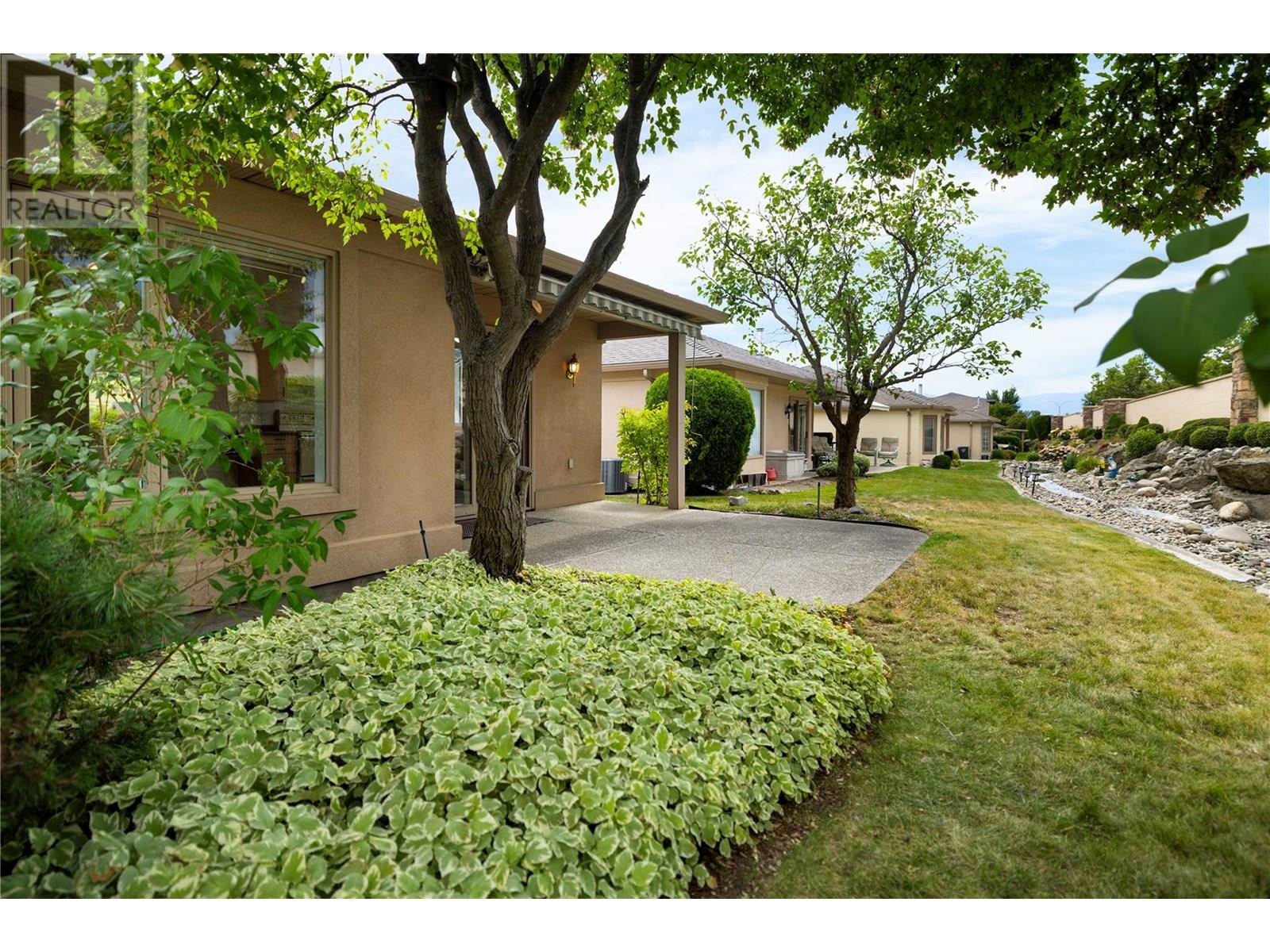 118 595 Yates Road, Kelowna