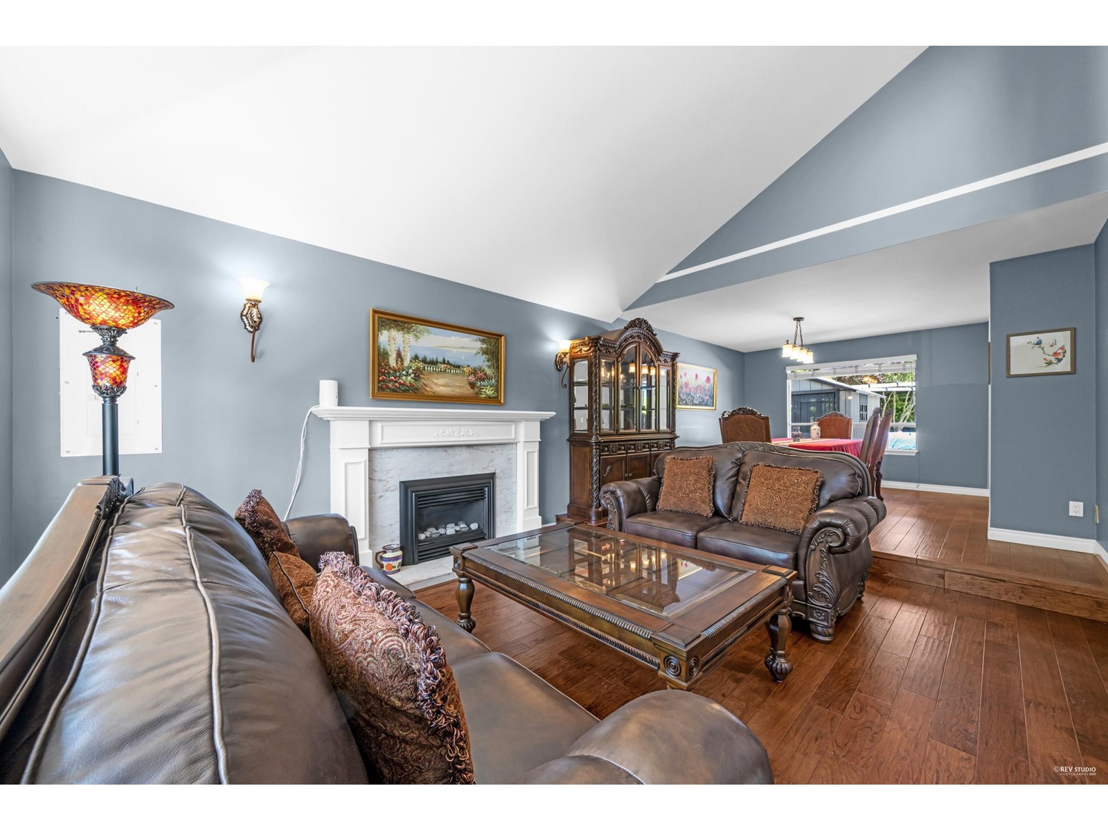 Photo 5 of 15033 21 B Avenue, Surrey BC