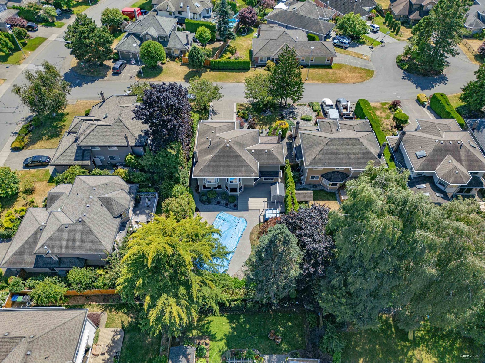 Photo 32 of 15033 21 B Avenue, Surrey BC