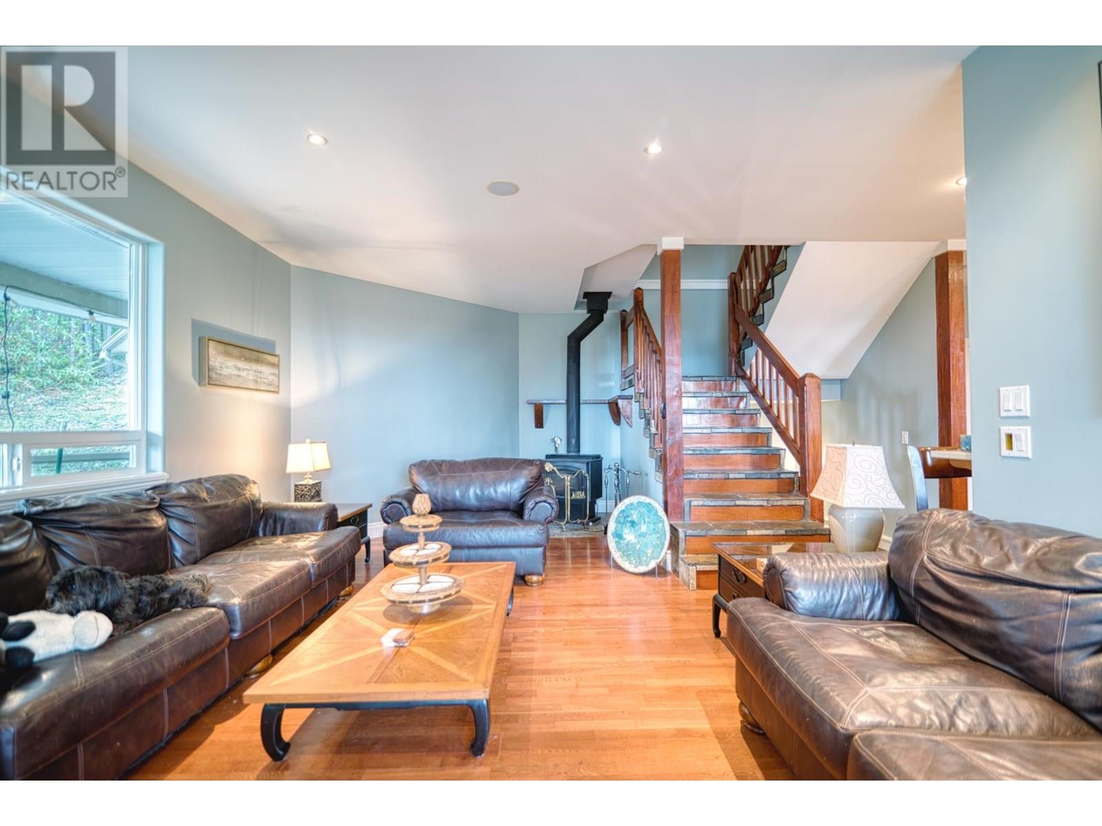 4177 JOHNSTON HEIGHTS DRIVE, Garden Bay