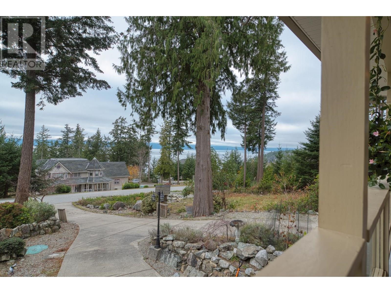 4177 JOHNSTON HEIGHTS DRIVE, Garden Bay