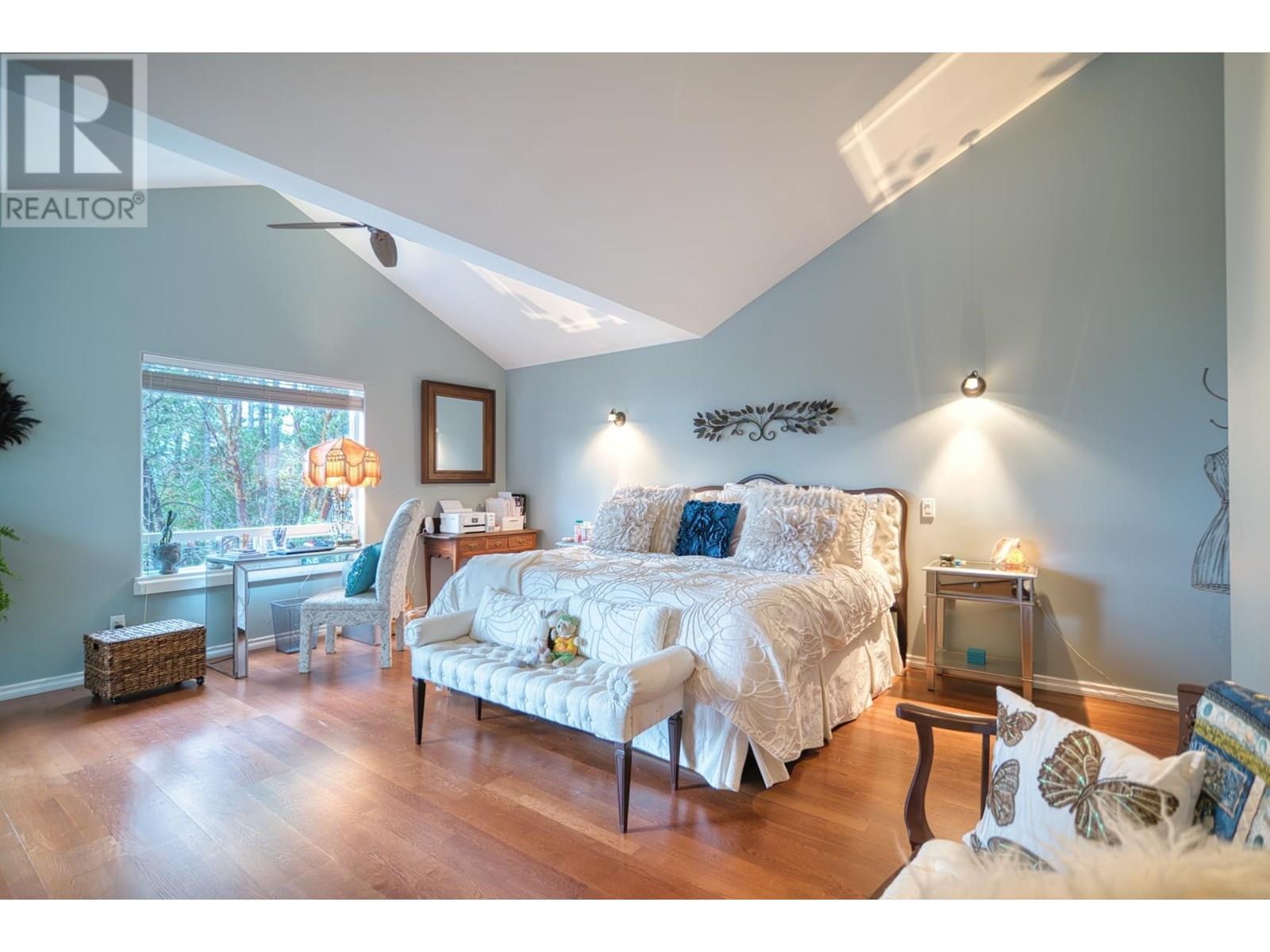 4177 JOHNSTON HEIGHTS DRIVE, Garden Bay