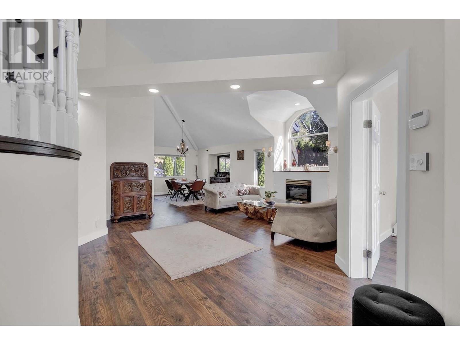 Photo 23 of 1512 Eagle Mountain Drive, Coquitlam BC