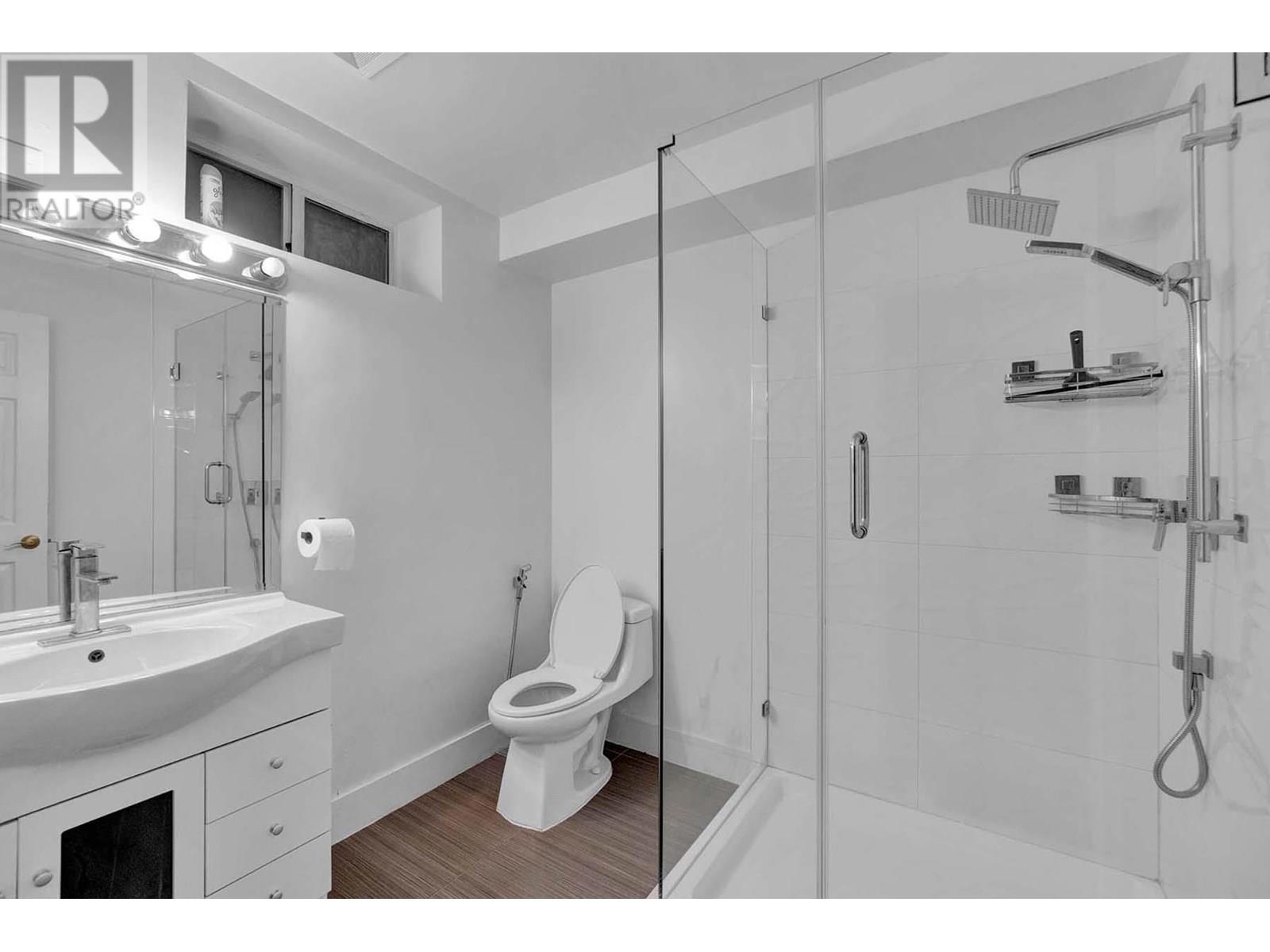 Photo 37 of 1512 Eagle Mountain Drive, Coquitlam BC