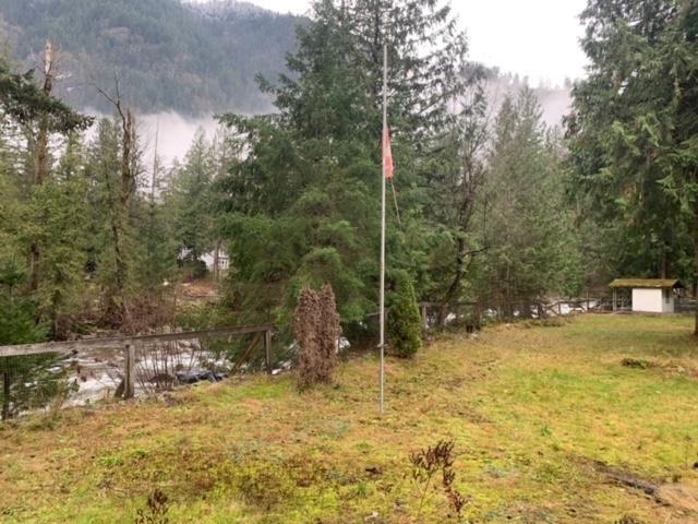 19552 SILVER SKAGIT ROAD, Hope