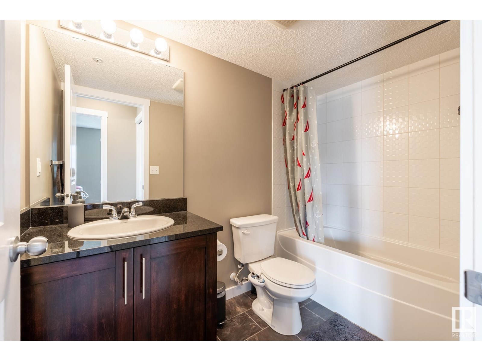 Photo 36 of 217 5390 Chappelle Rd Sw, Edmonton AB