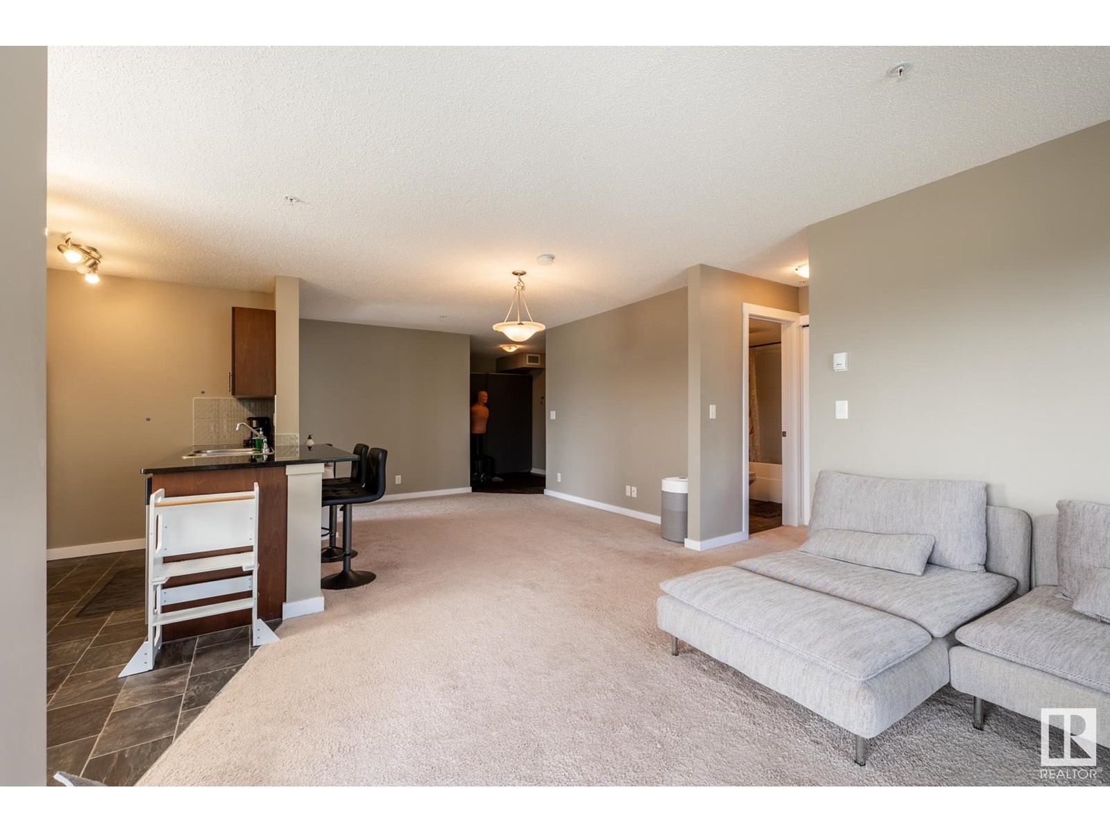 Photo 11 of 217 5390 Chappelle Rd Sw, Edmonton AB