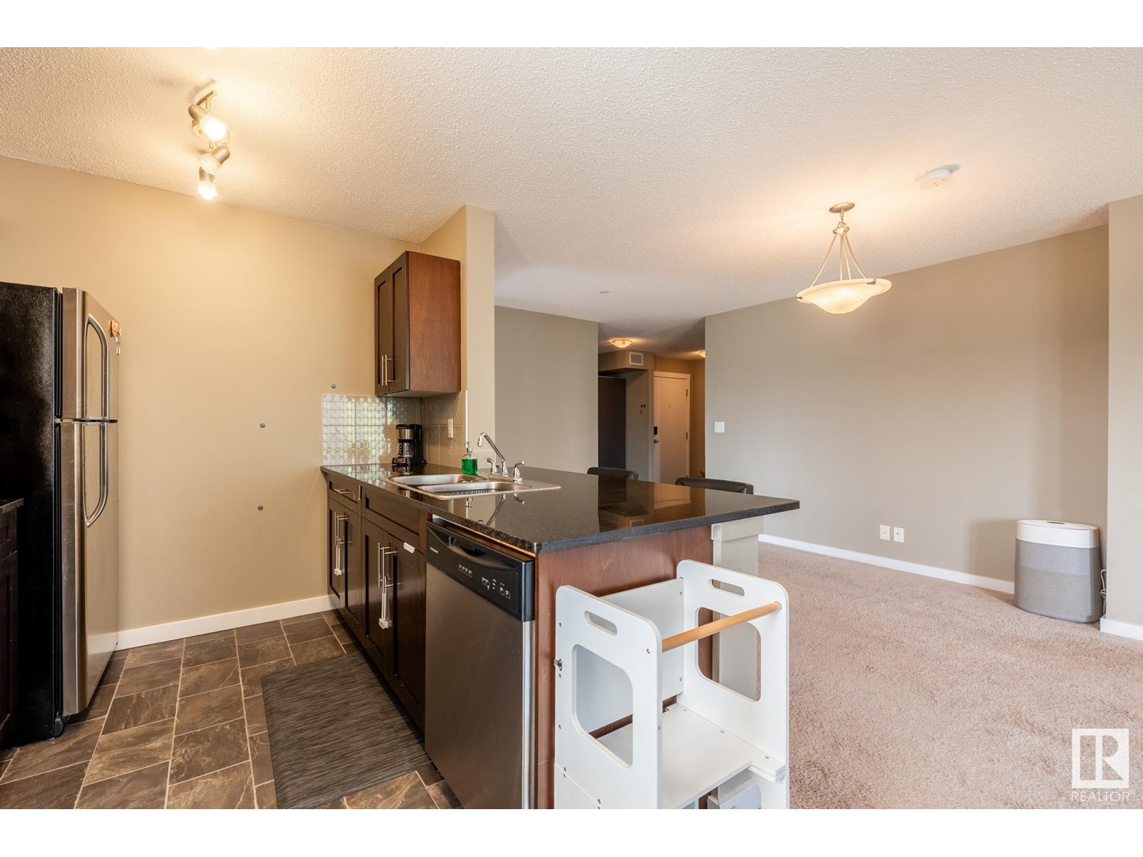 Photo 19 of 217 5390 Chappelle Rd Sw, Edmonton AB