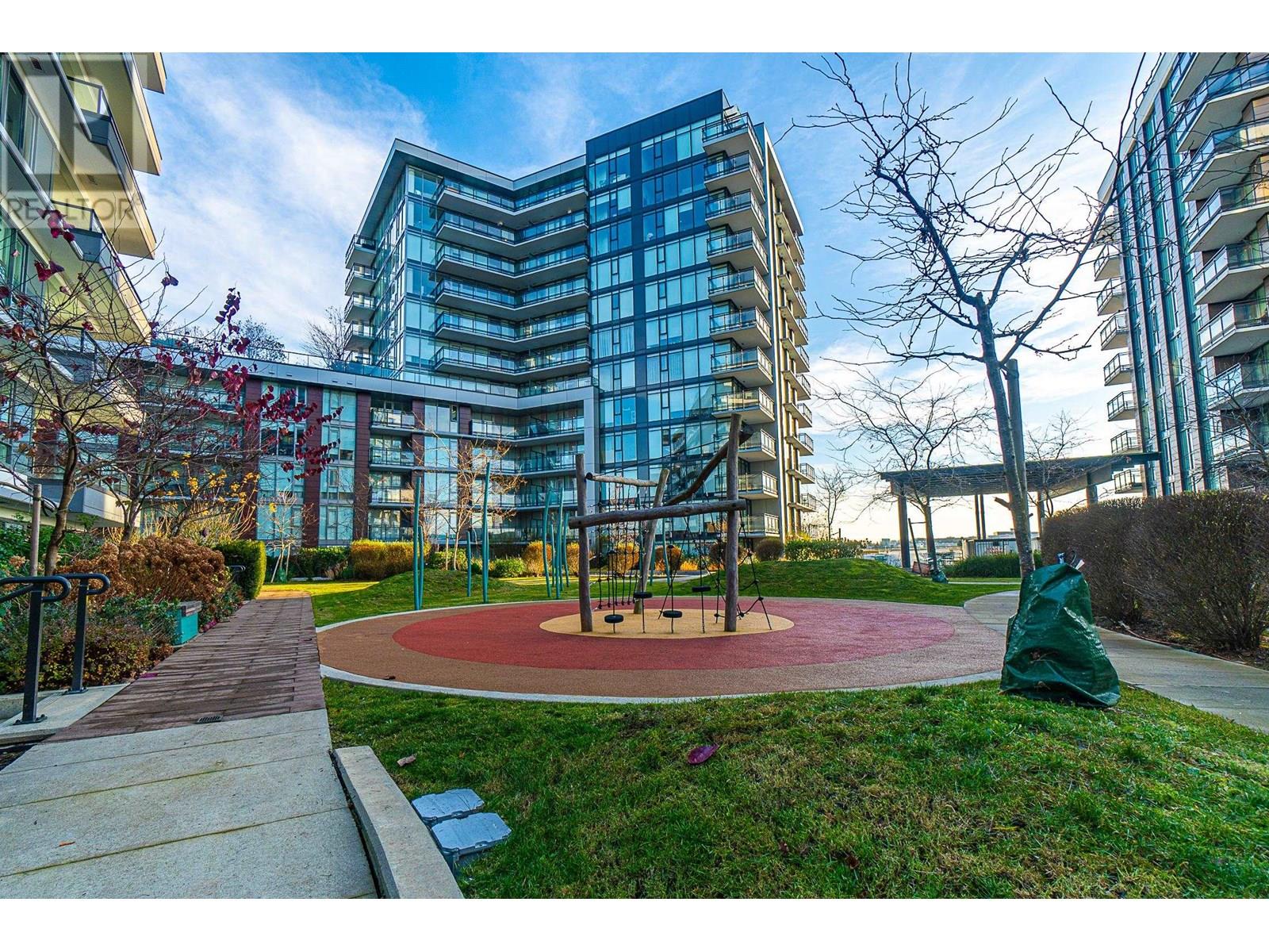 Photo 3 of 509 3200 Corvette Way, Richmond BC