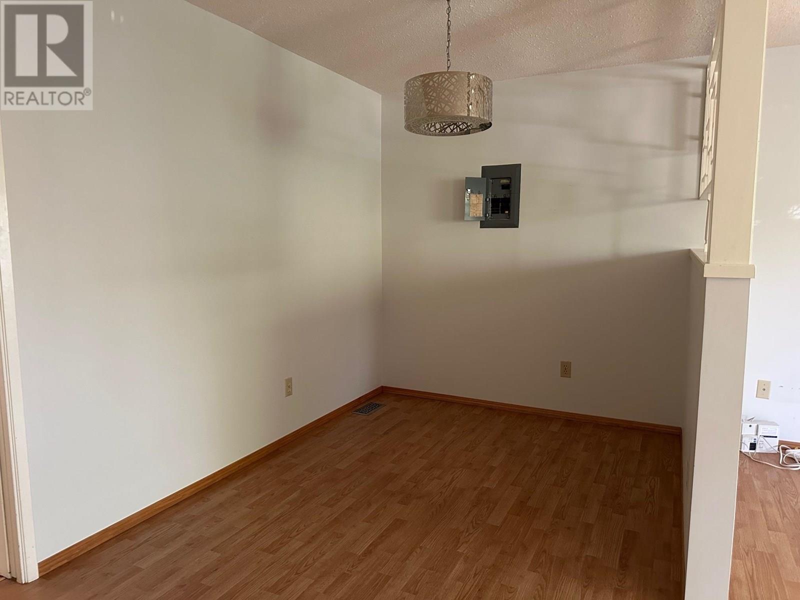 Photo 2 of 442 E 16th Street, North Vancouver BC