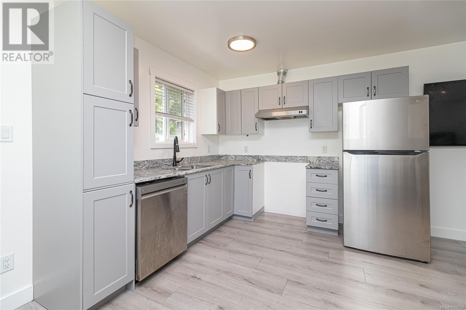 Photo 20 of 555 Leaside Ave, Saanich BC