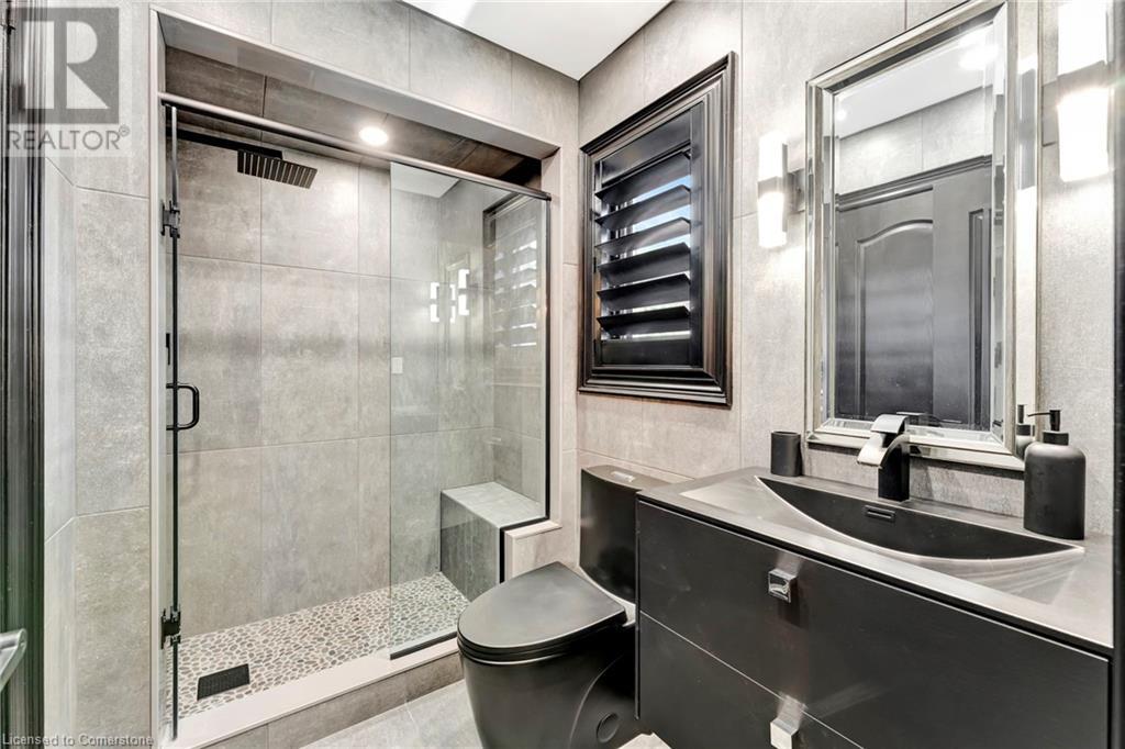 Photo 23 of 2469 Whistling Springs Crescent, Oakville ON