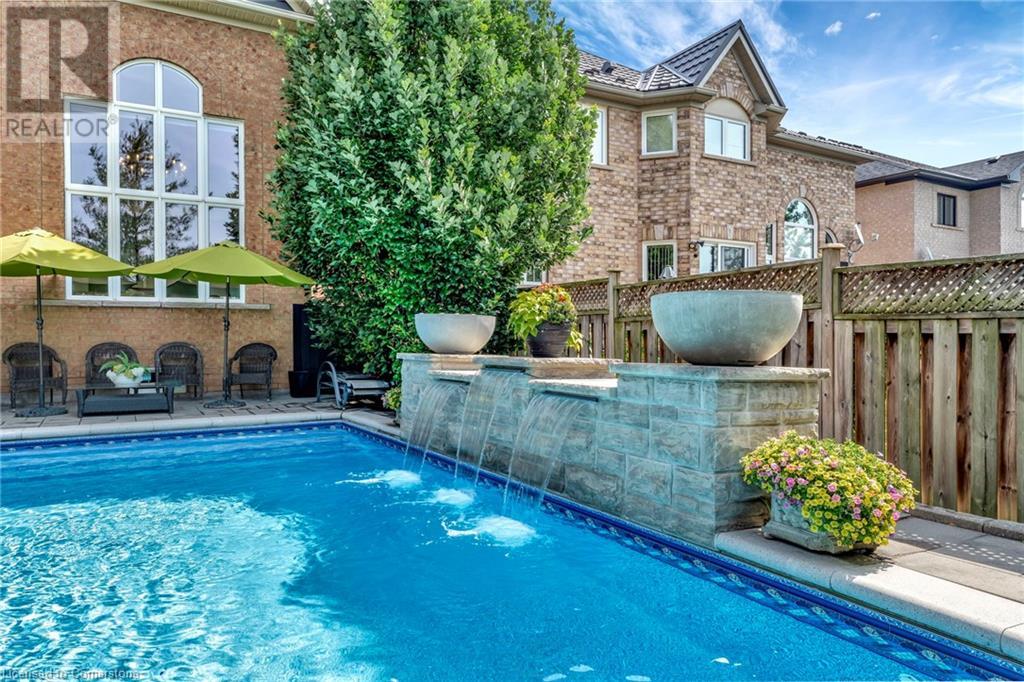 Photo 31 of 2469 Whistling Springs Crescent, Oakville ON