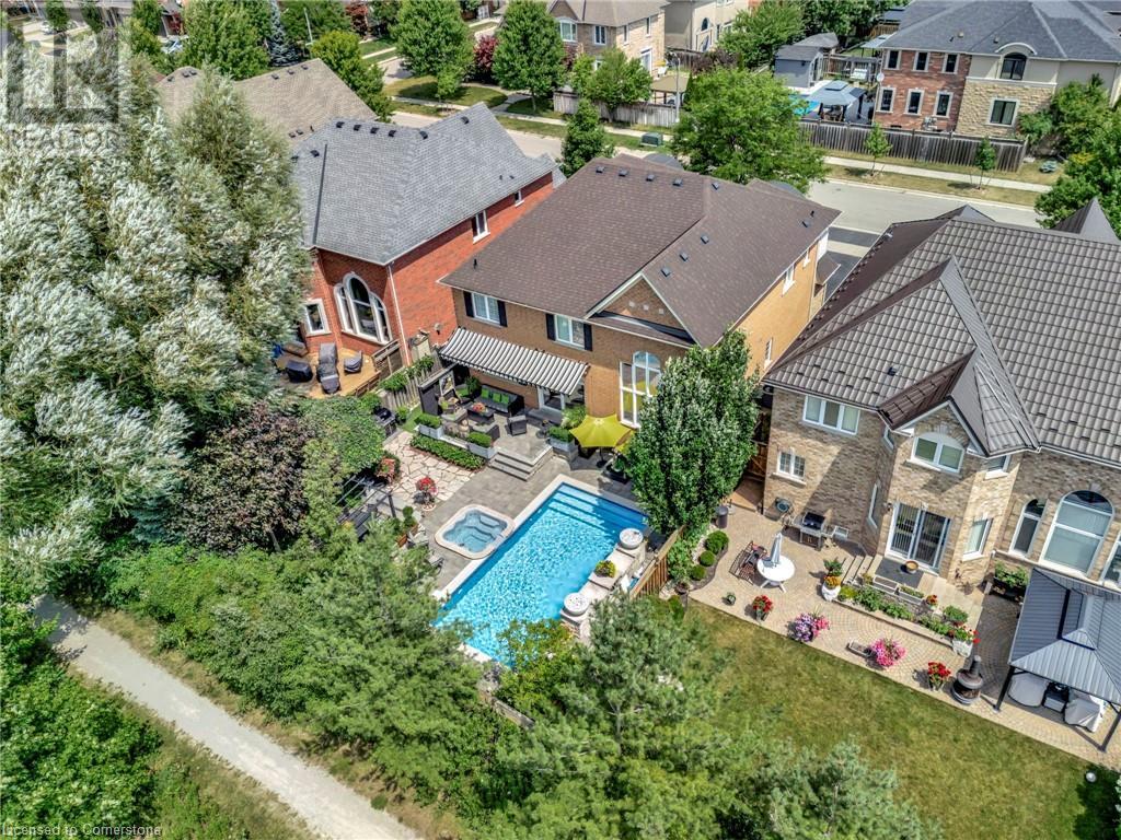 Photo 33 of 2469 Whistling Springs Crescent, Oakville ON