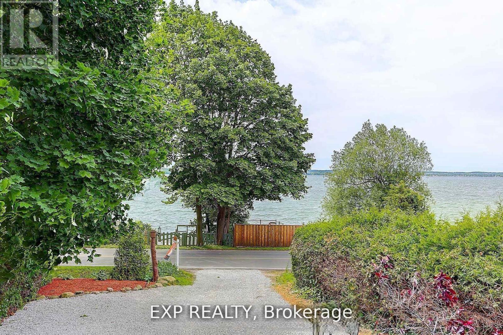 Photo 1 of 127 Lake Drive N, Georgina ON