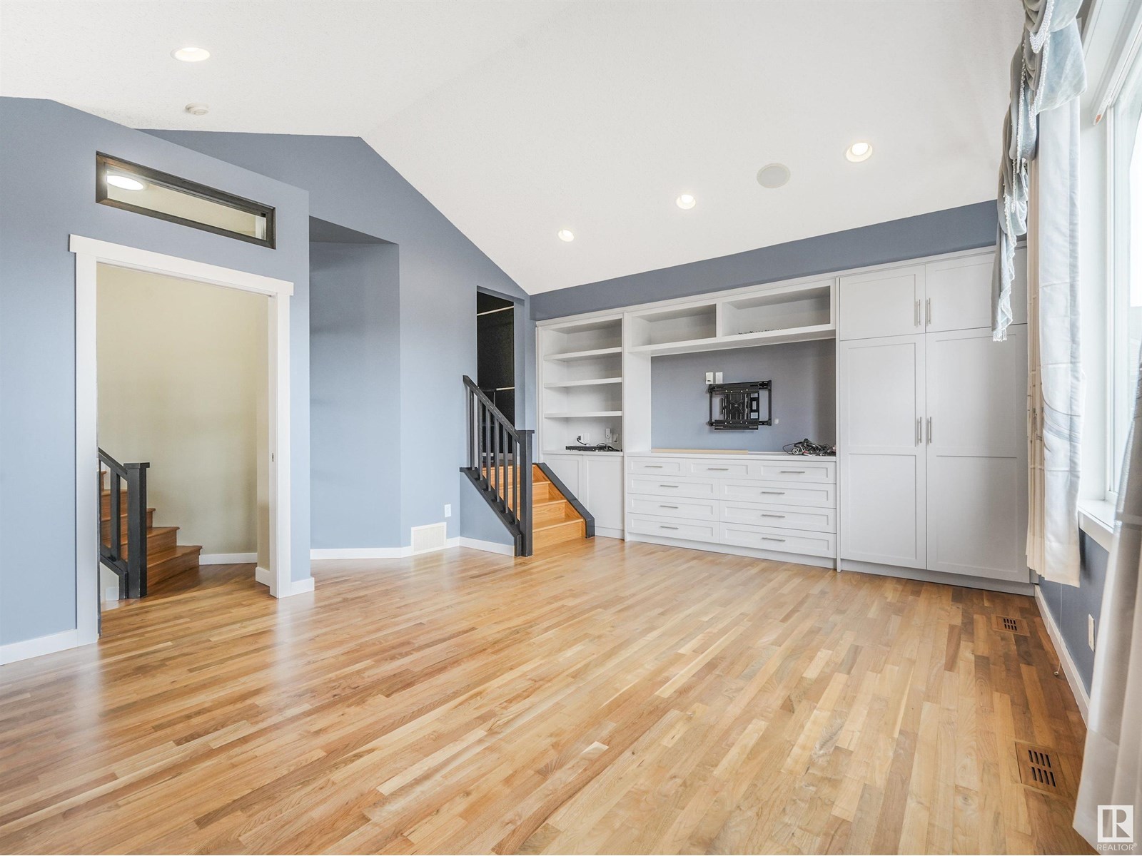 Photo 4 of 55 Ridgeland Pt, Sherwood Park AB