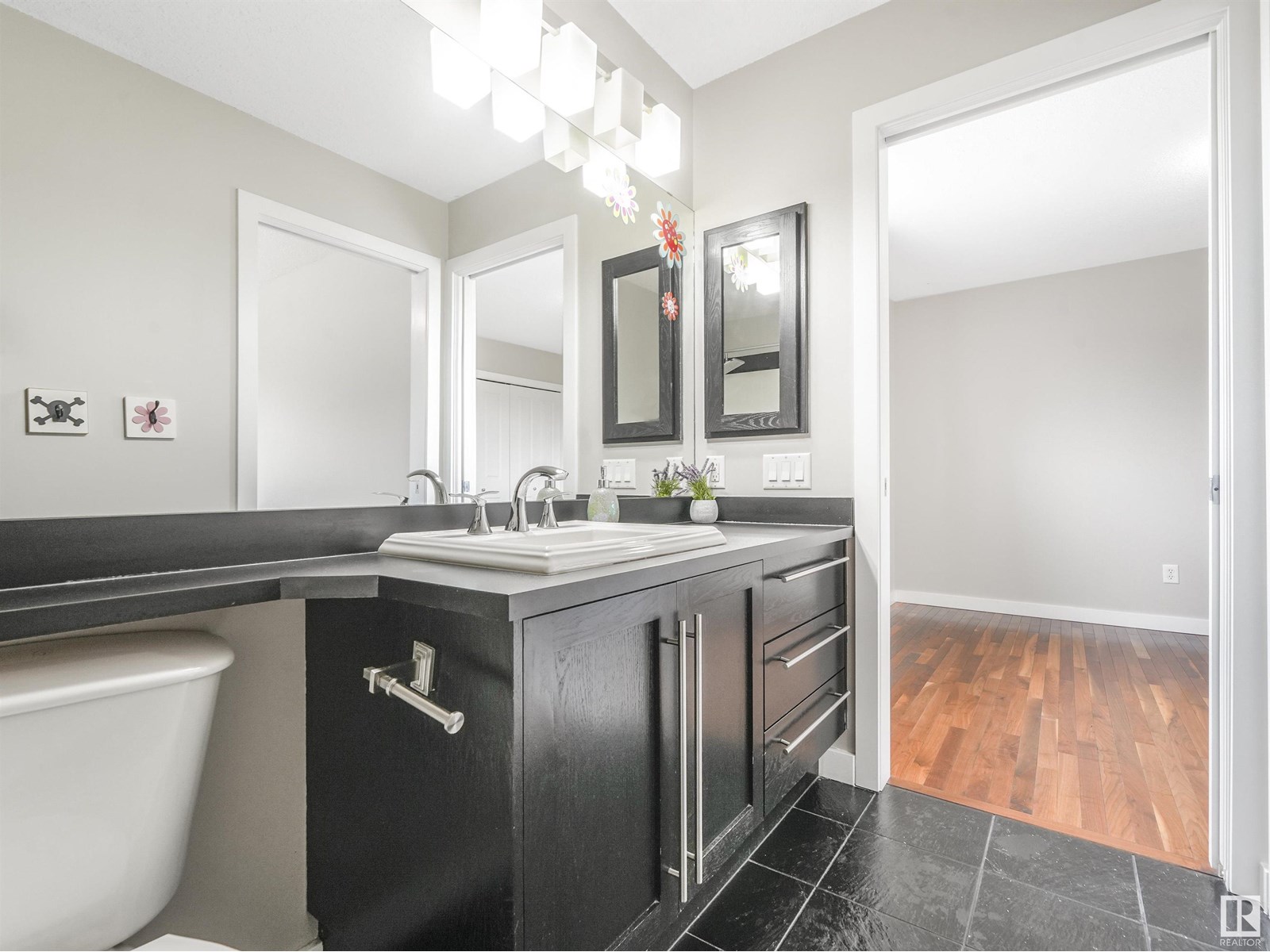 Photo 35 of 55 Ridgeland Pt, Sherwood Park AB