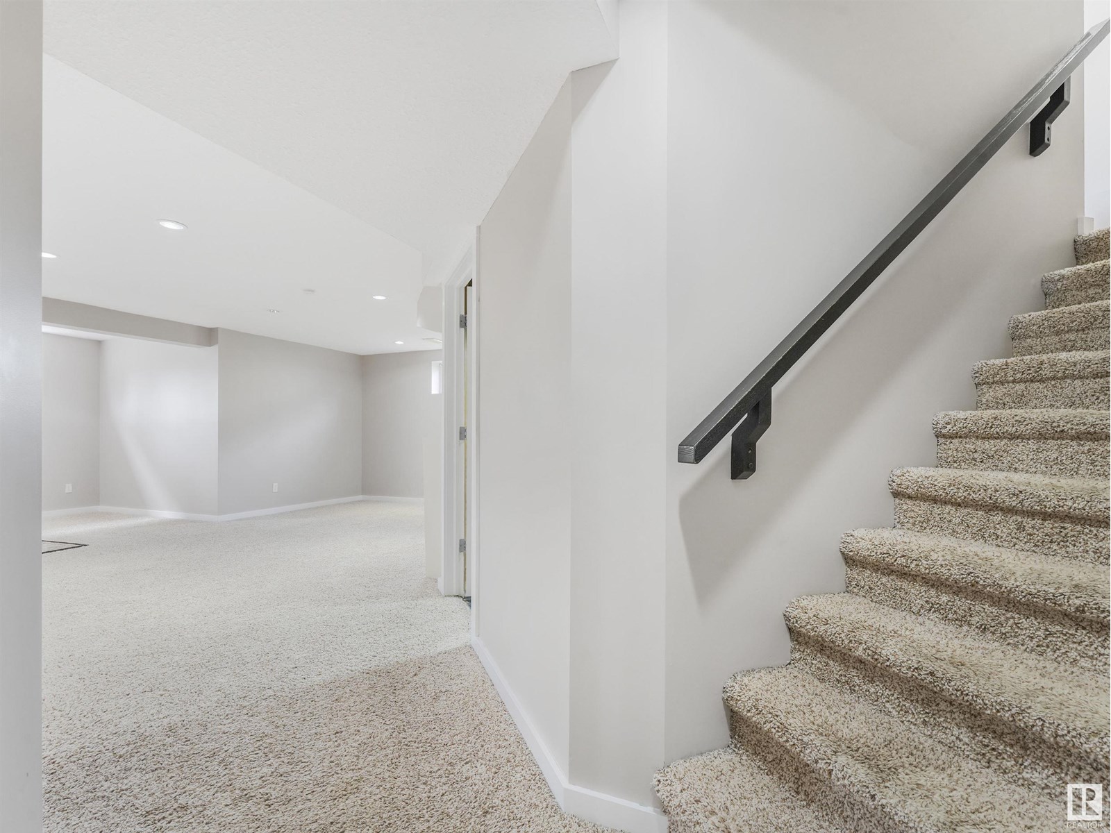 Photo 72 of 55 Ridgeland Pt, Sherwood Park AB