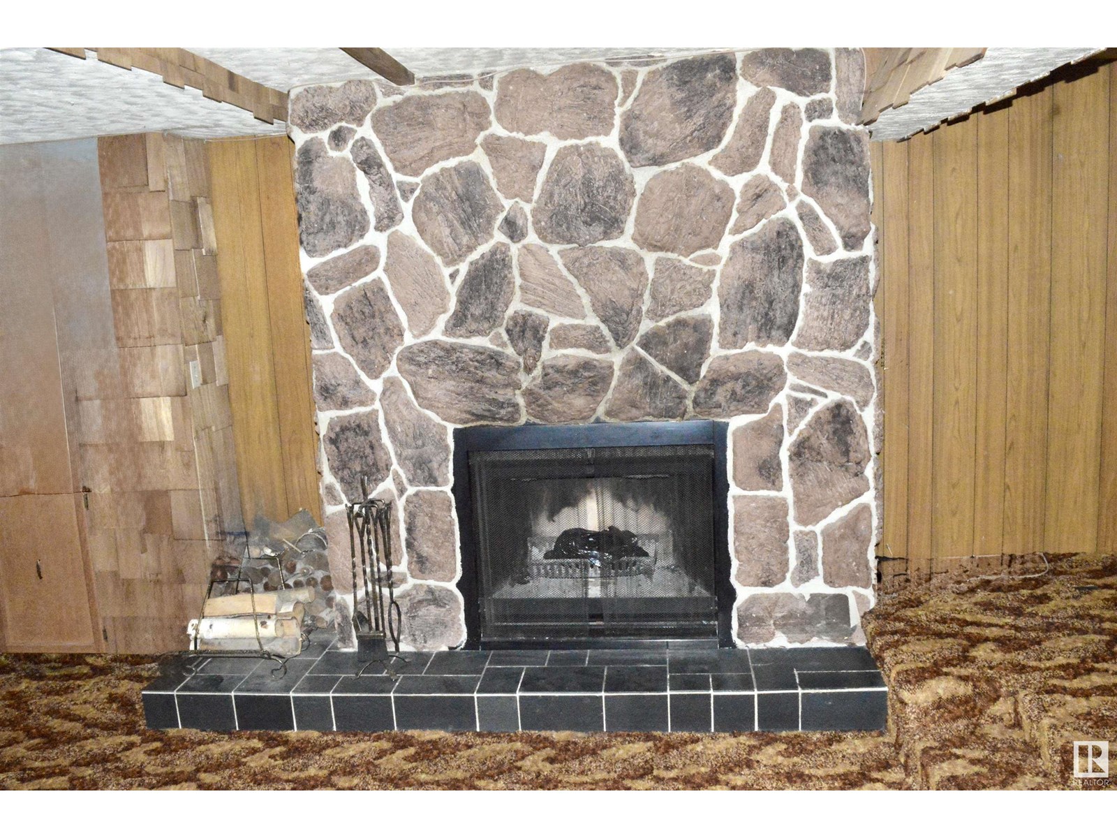 Photo 21 of 5619 140 A Av Nw, Edmonton AB