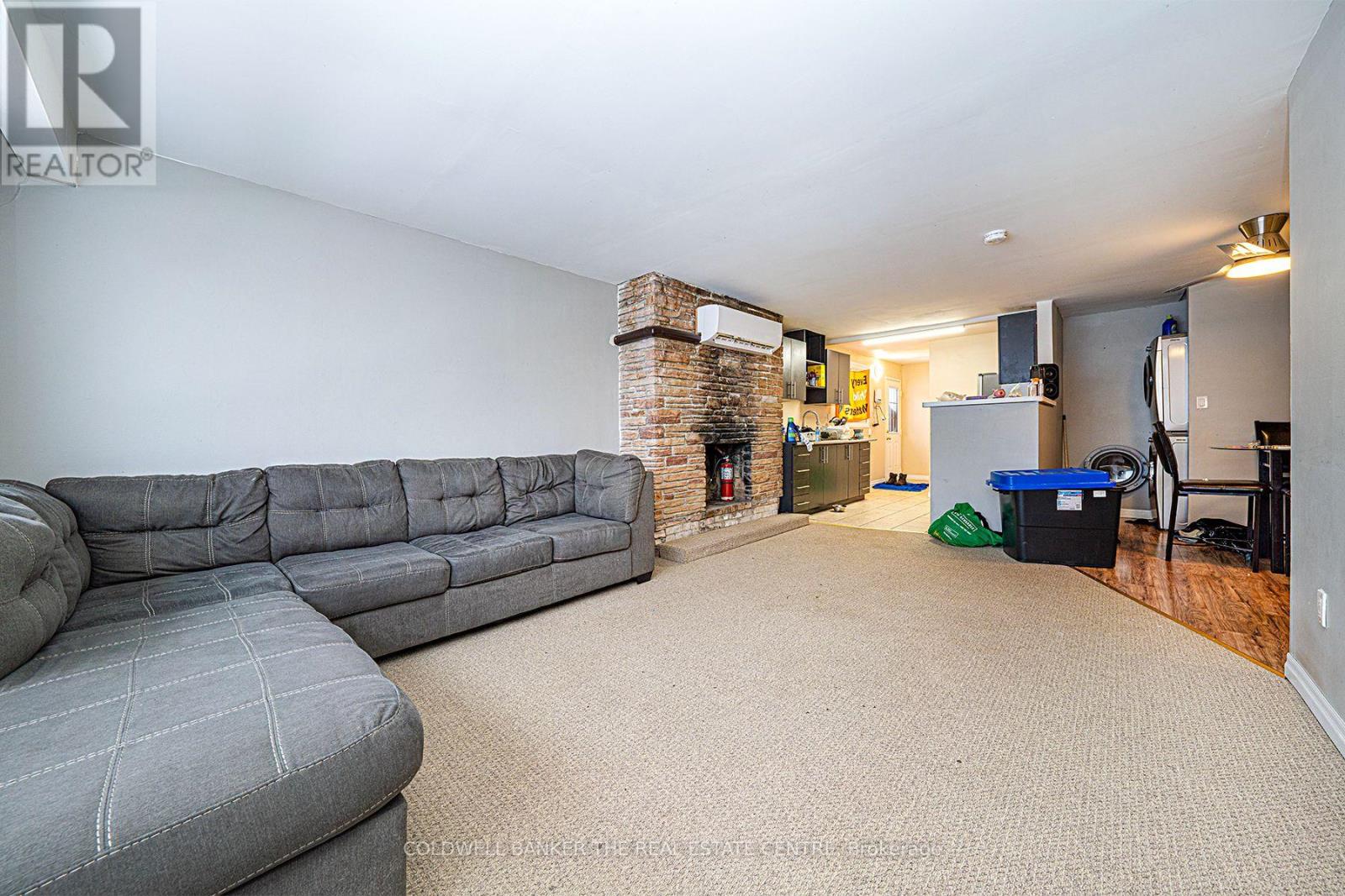 Photo 16 of 920 Lake Drive E, Georgina ON