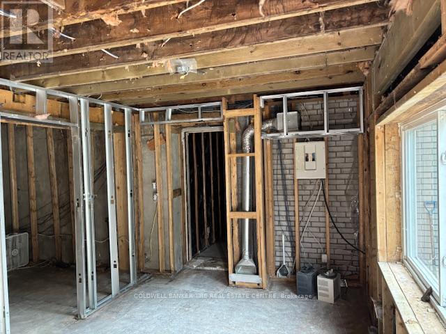 Photo 24 of 920 Lake Drive E, Georgina ON