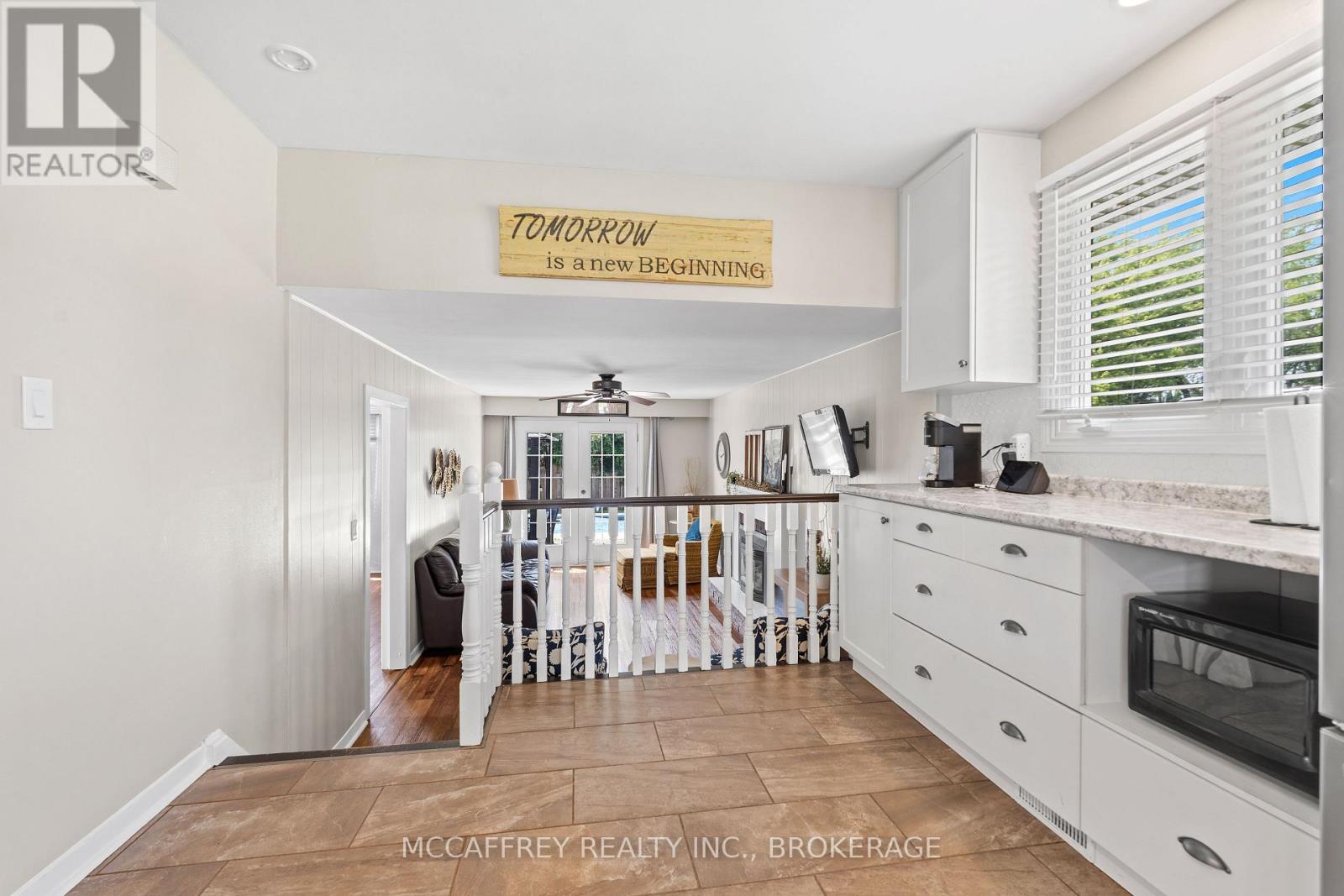 Photo 14 of 801 High Gate Park Drive, Kingston ON