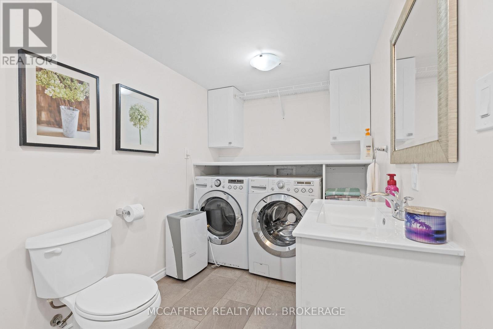 Photo 35 of 801 High Gate Park Drive, Kingston ON