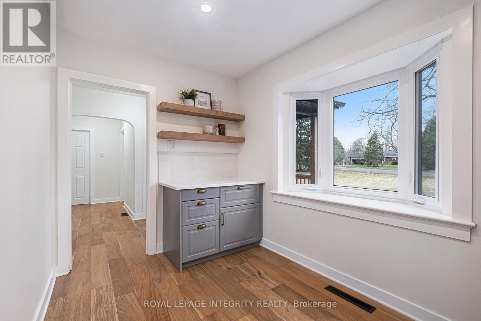 Photo 30 of 17 Lockview Road, Ottawa ON