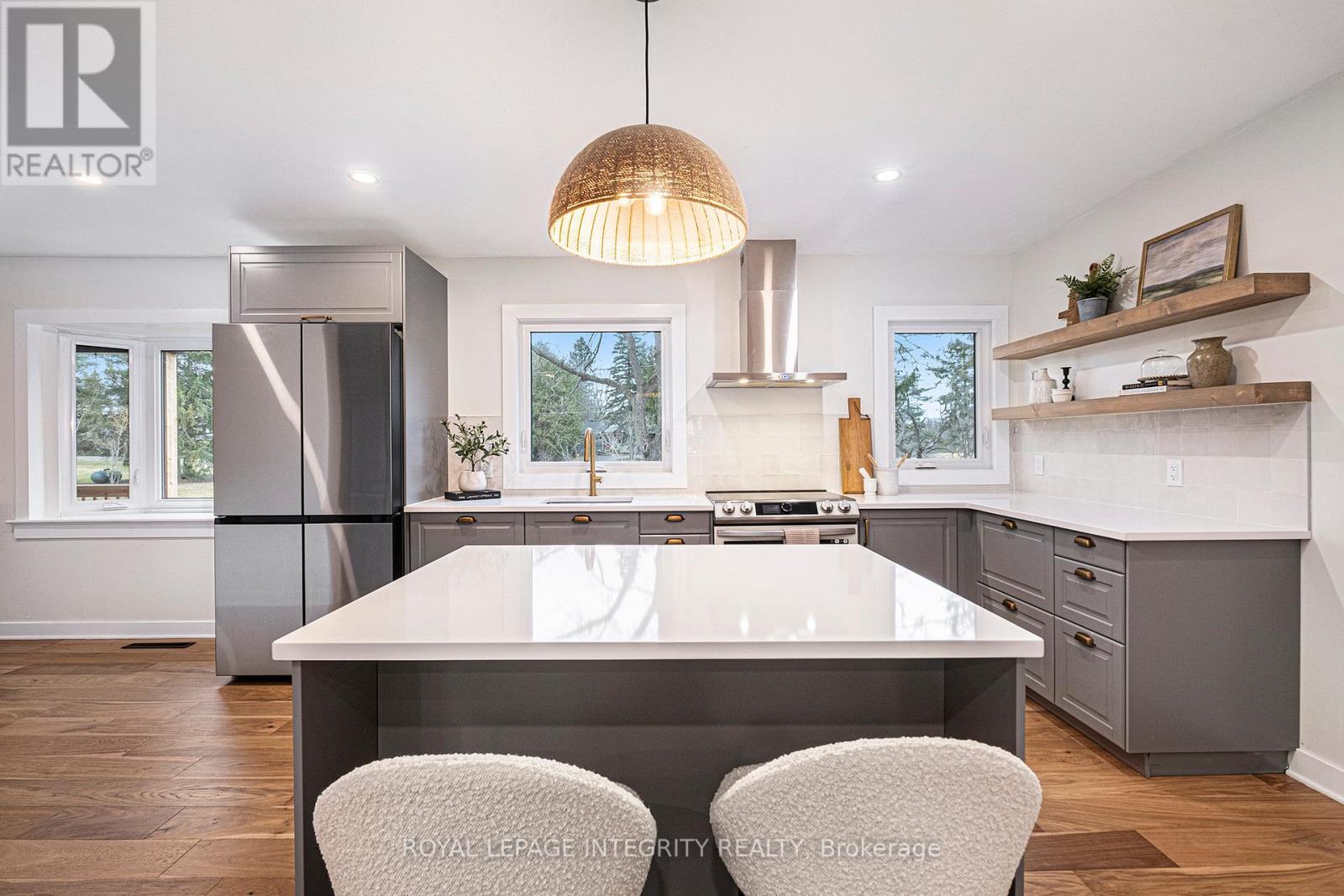Photo 21 of 17 Lockview Road, Ottawa ON
