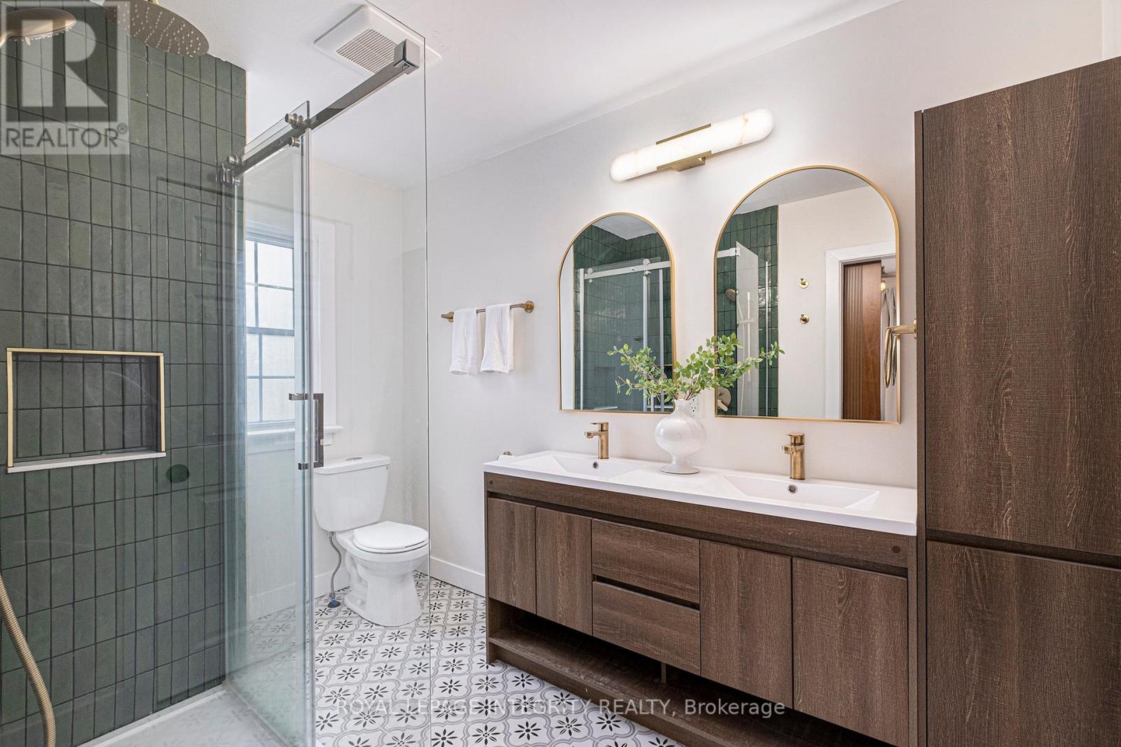 Photo 31 of 17 Lockview Road, Ottawa ON