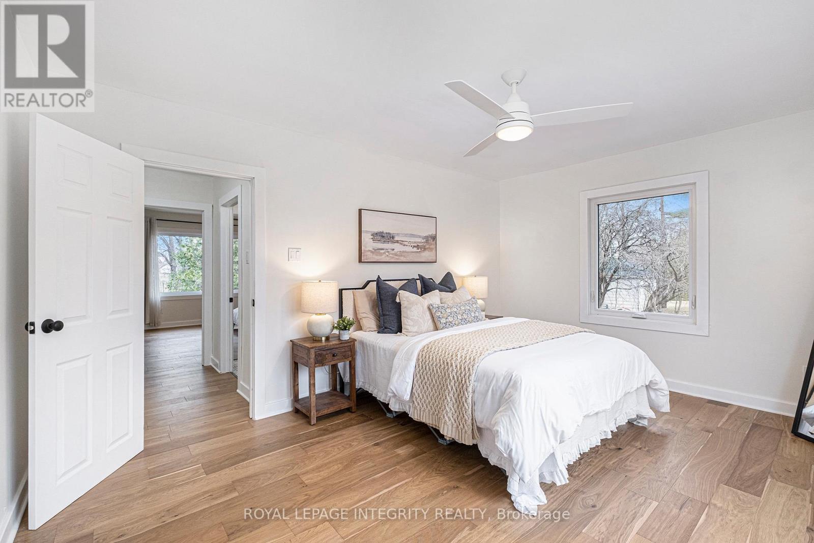 Photo 3 of 17 Lockview Road, Ottawa ON