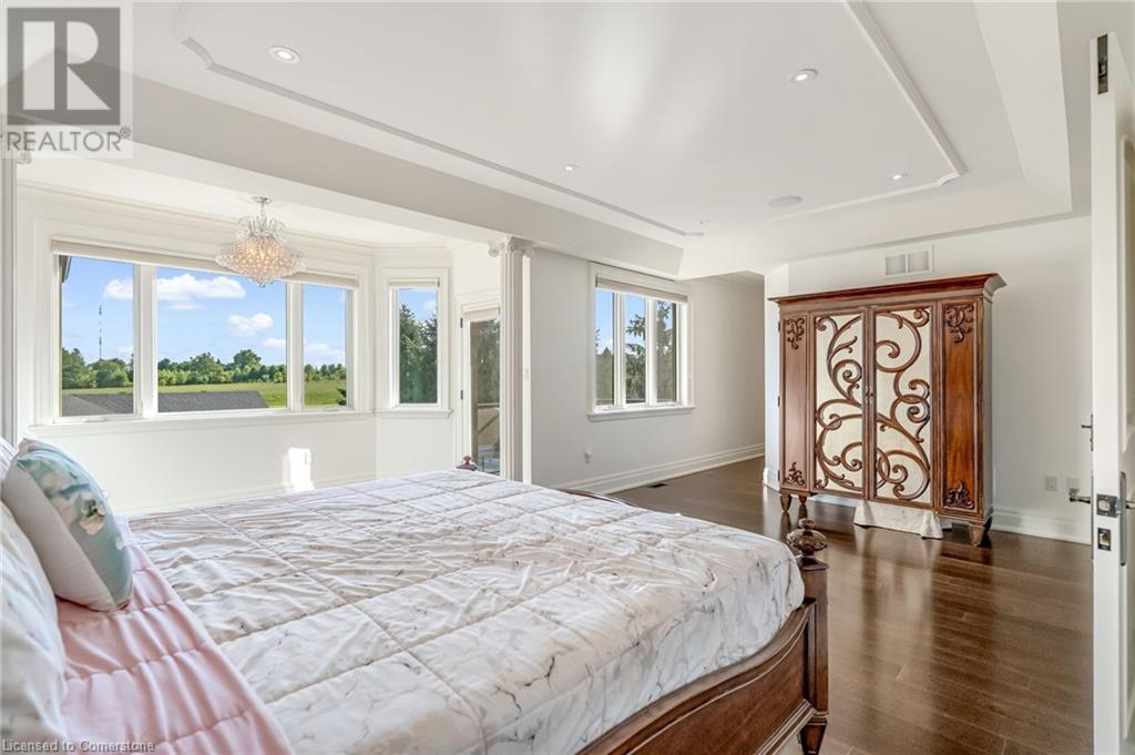 Photo 4 of 3122 Cedar Springs Road, Burlington ON