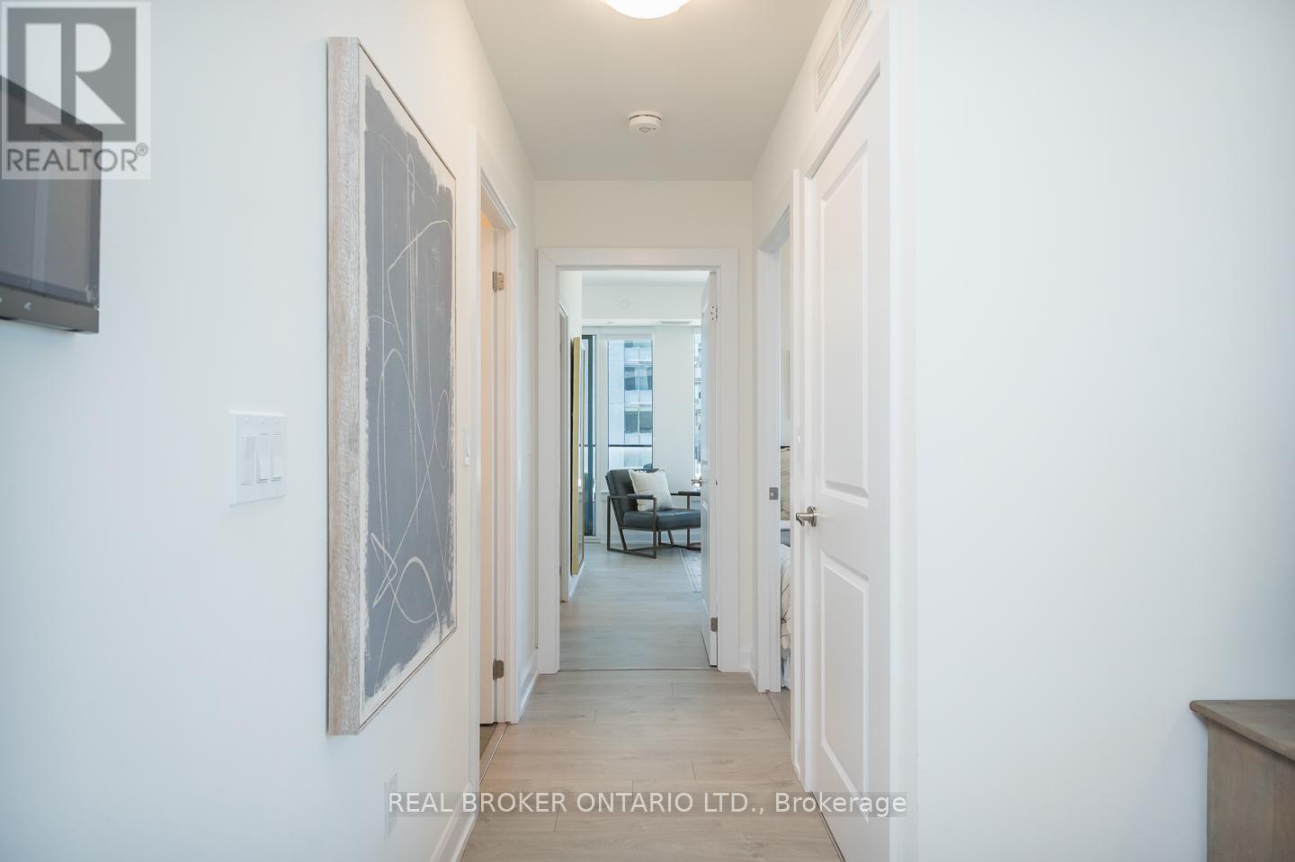 Photo 39 of 1016 3200 William Coltson Avenue, Oakville ON