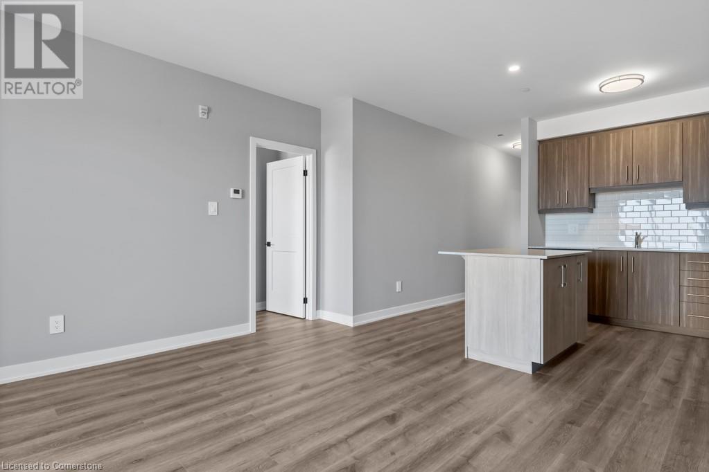 Photo 6 of 5002 King Street Unit 309, Beamsville ON