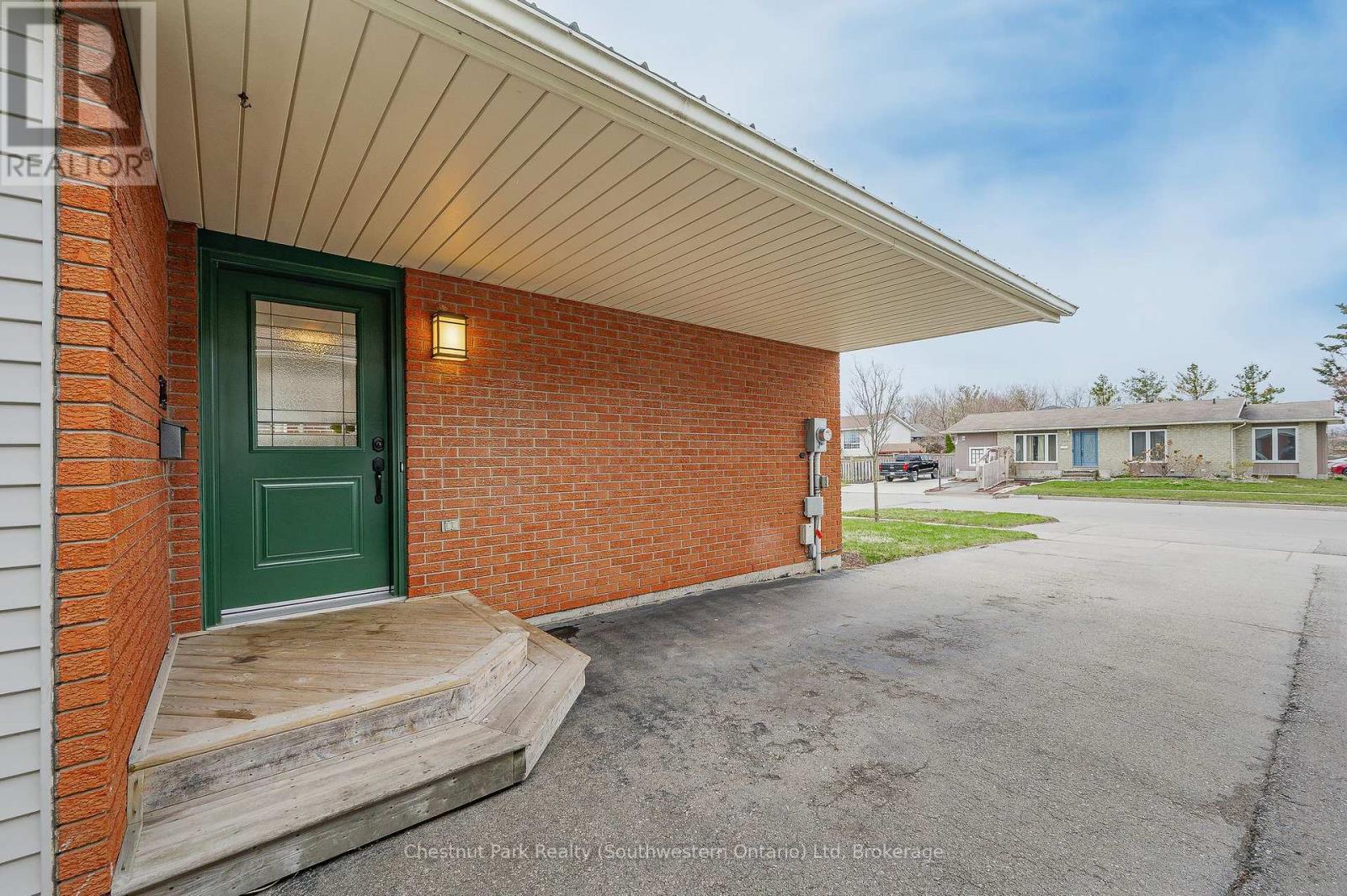 Photo 9 of 235 Auden Road, Guelph ON