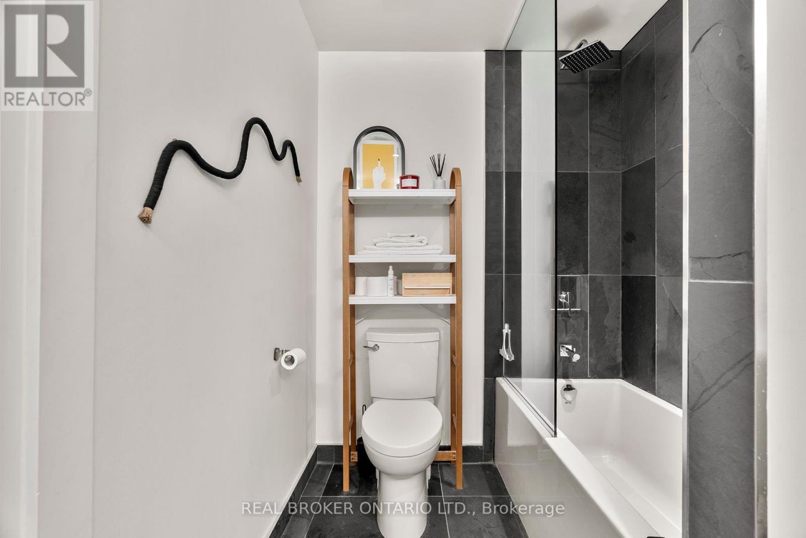 Photo 39 of 307 135 Barrette Street, Ottawa ON