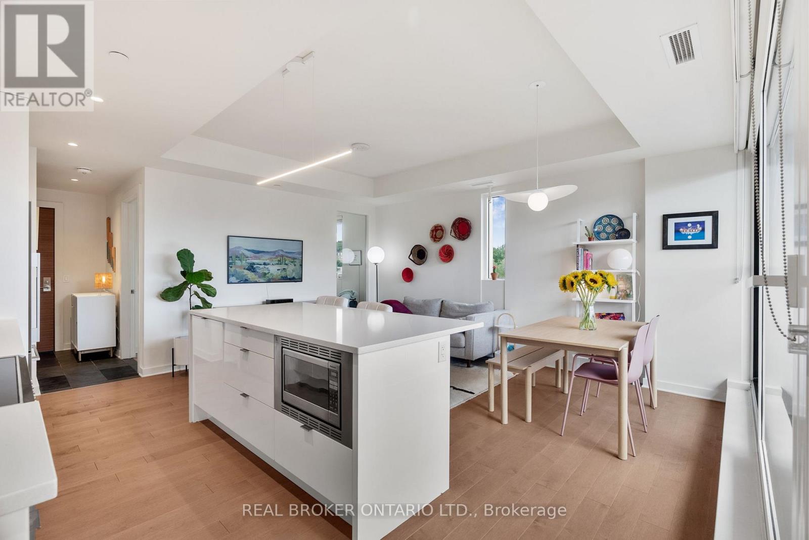 Photo 19 of 307 135 Barrette Street, Ottawa ON