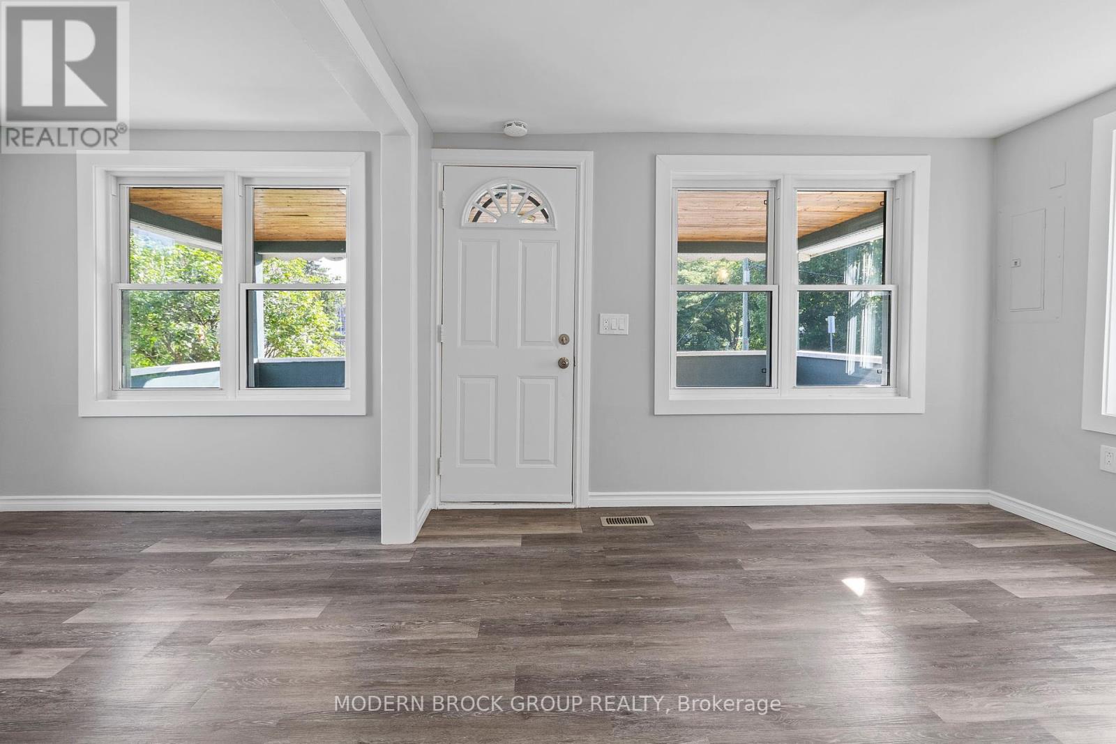 Photo 15 of 190 Ormond Street, Brockville ON