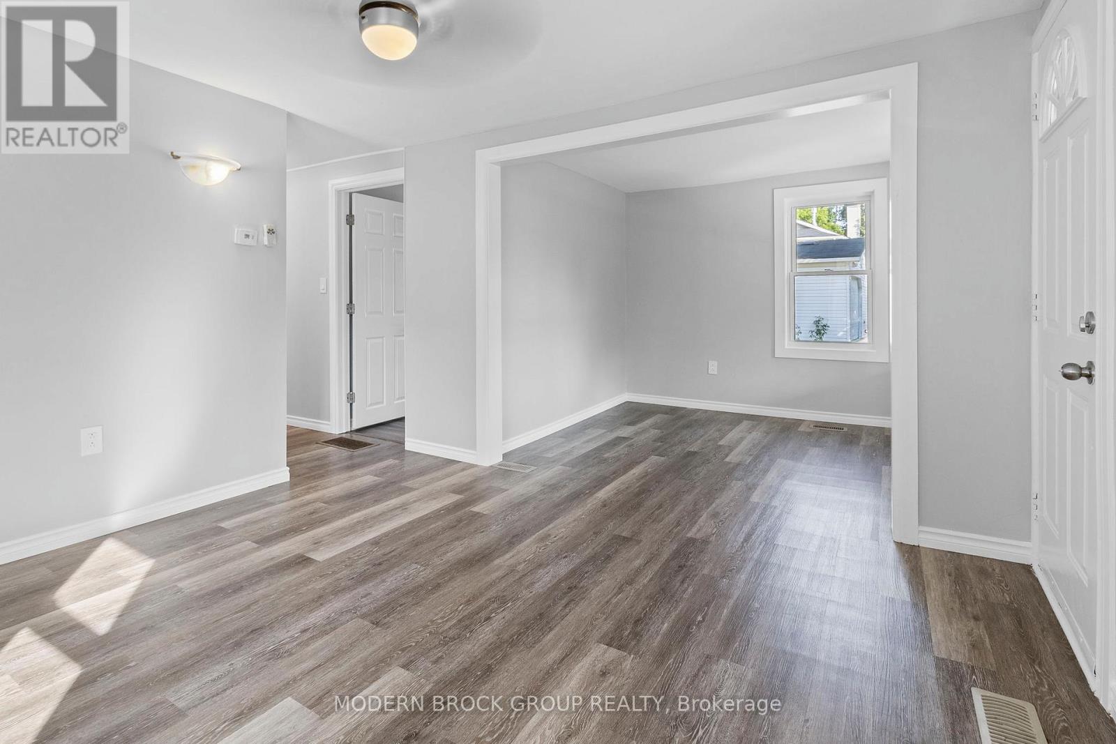Photo 17 of 190 Ormond Street, Brockville ON