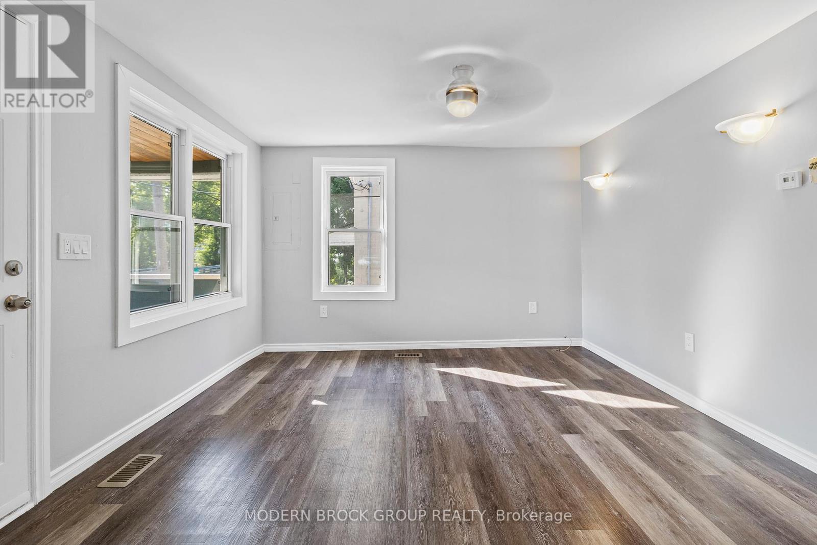Photo 22 of 190 Ormond Street, Brockville ON