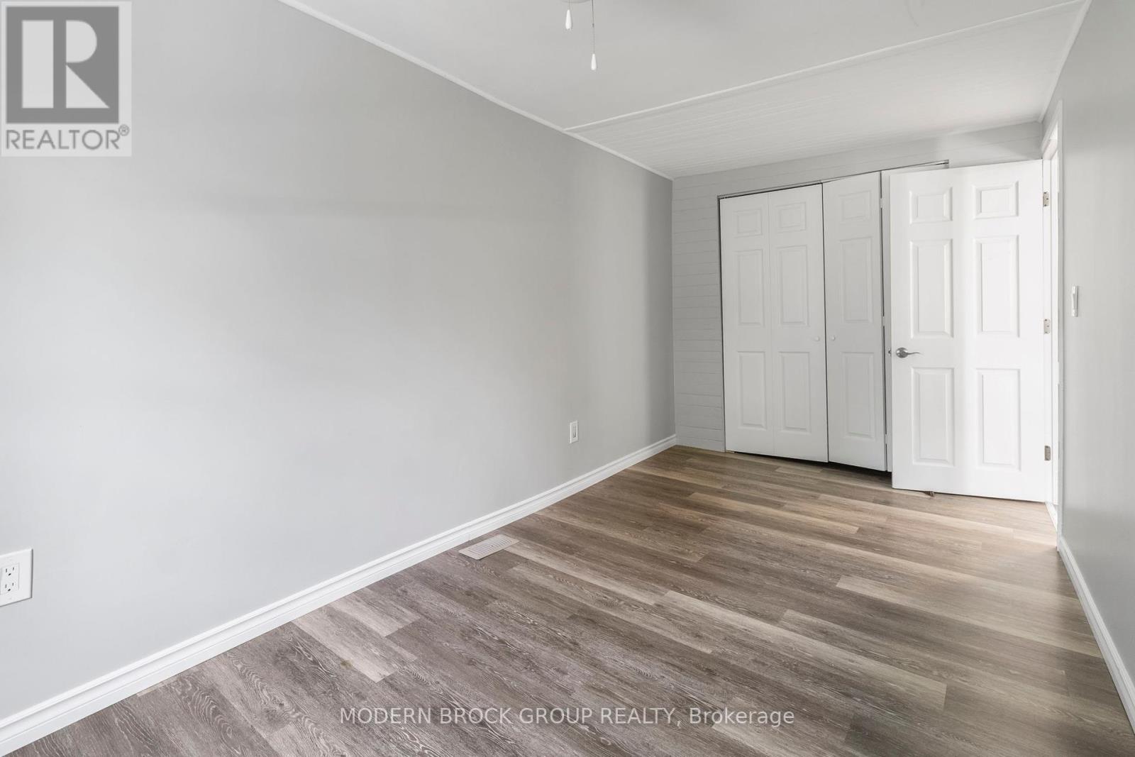 Photo 30 of 190 Ormond Street, Brockville ON