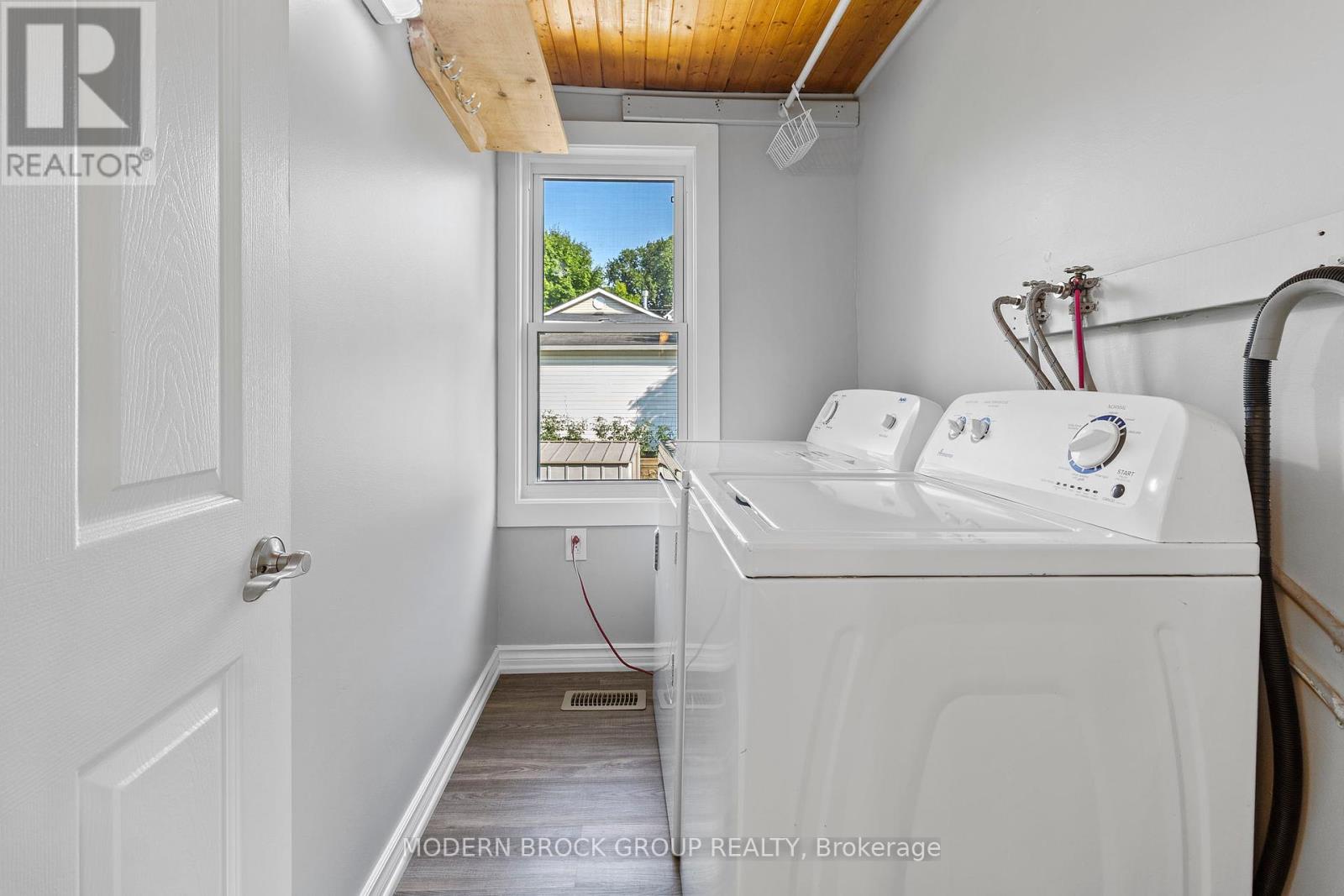 Photo 37 of 190 Ormond Street, Brockville ON