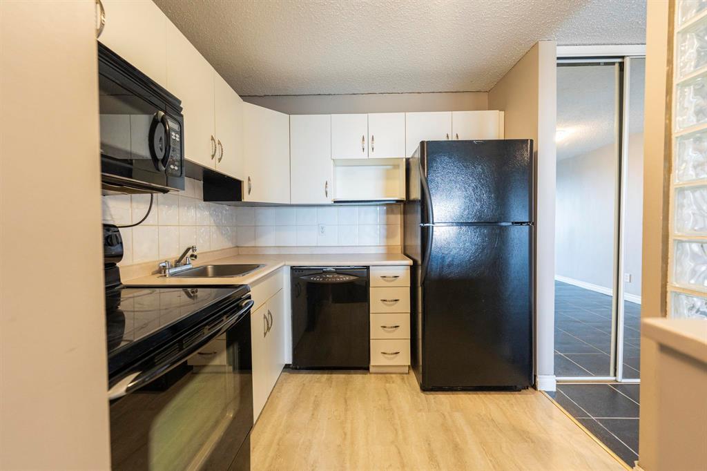 Photo 5 of 1603 15 Kennedy Street, Winnipeg MB