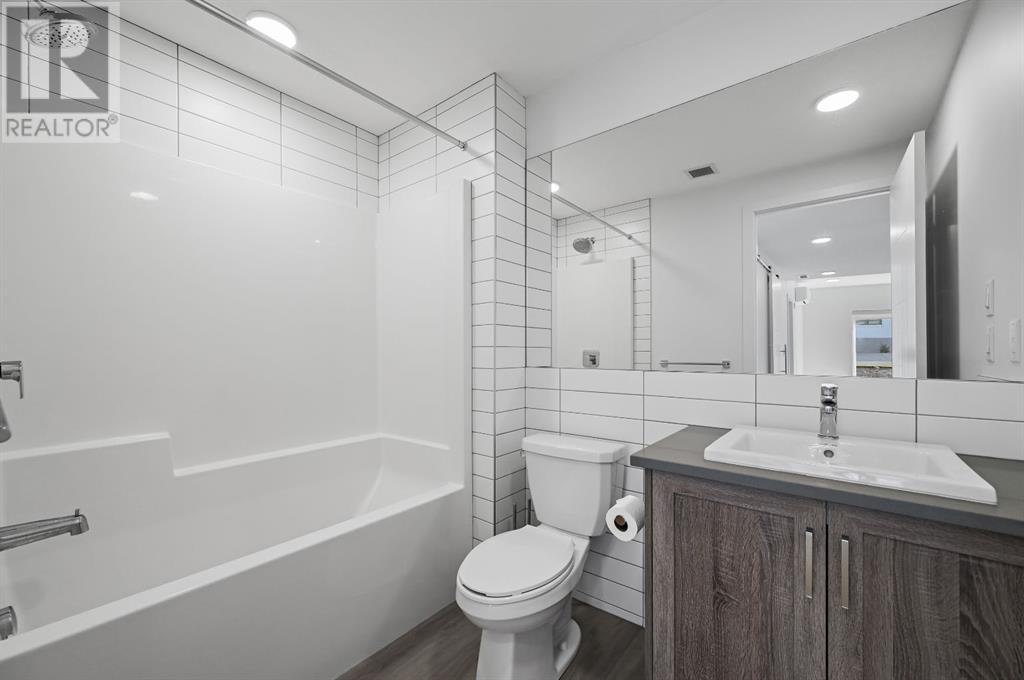Photo 16 of 2115 350 Livingston Common Ne, Calgary AB