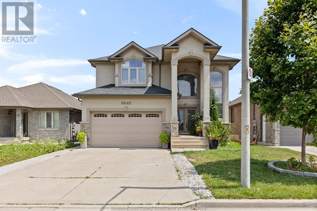 Photo 7 of 3942 Zanzibar Crescent, Windsor ON
